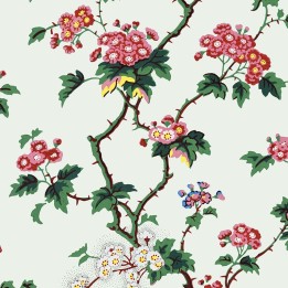 Papier peint motif floral romantique avec branches épineuses grimpantes et fleurs d'églantine roses sur fond pastel